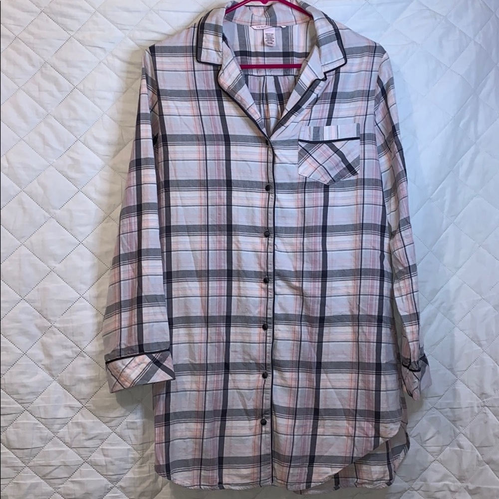 Vistoria Secret Sleeping Shirt 👚 💕